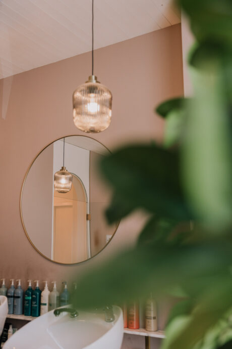 l'atelier h19 lounge coiffeur luzern mirror